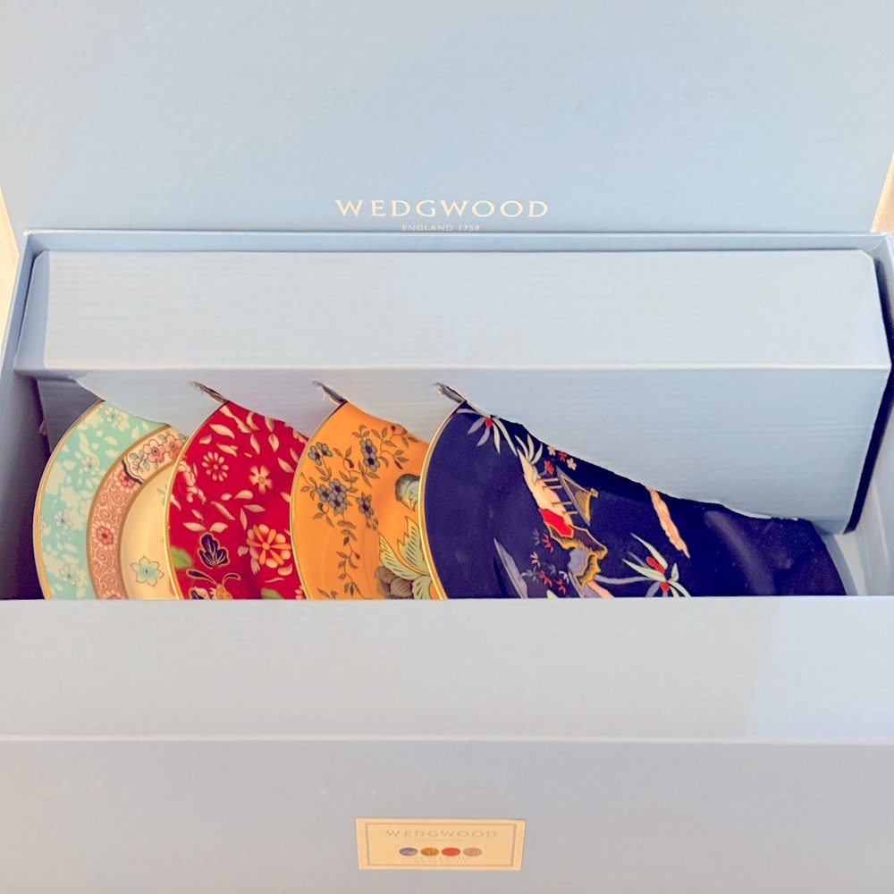 Wedgwood Wonderlust set of 4 plates